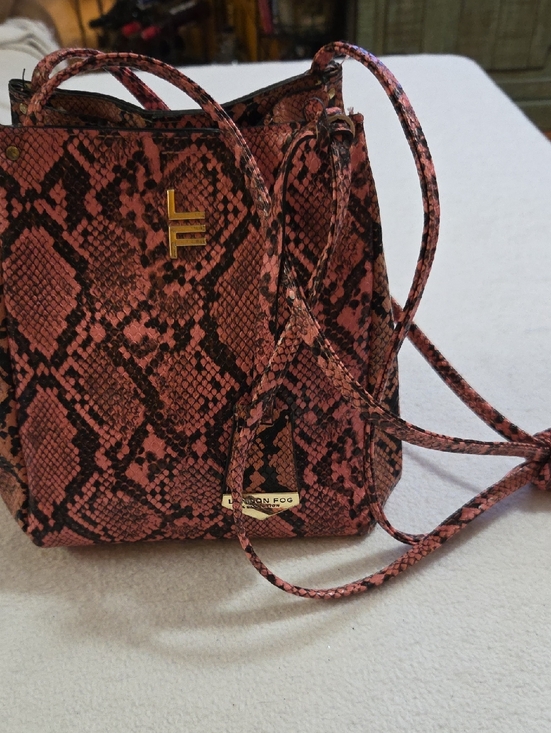 London Fog Handbags - LONDON FOG PURSE